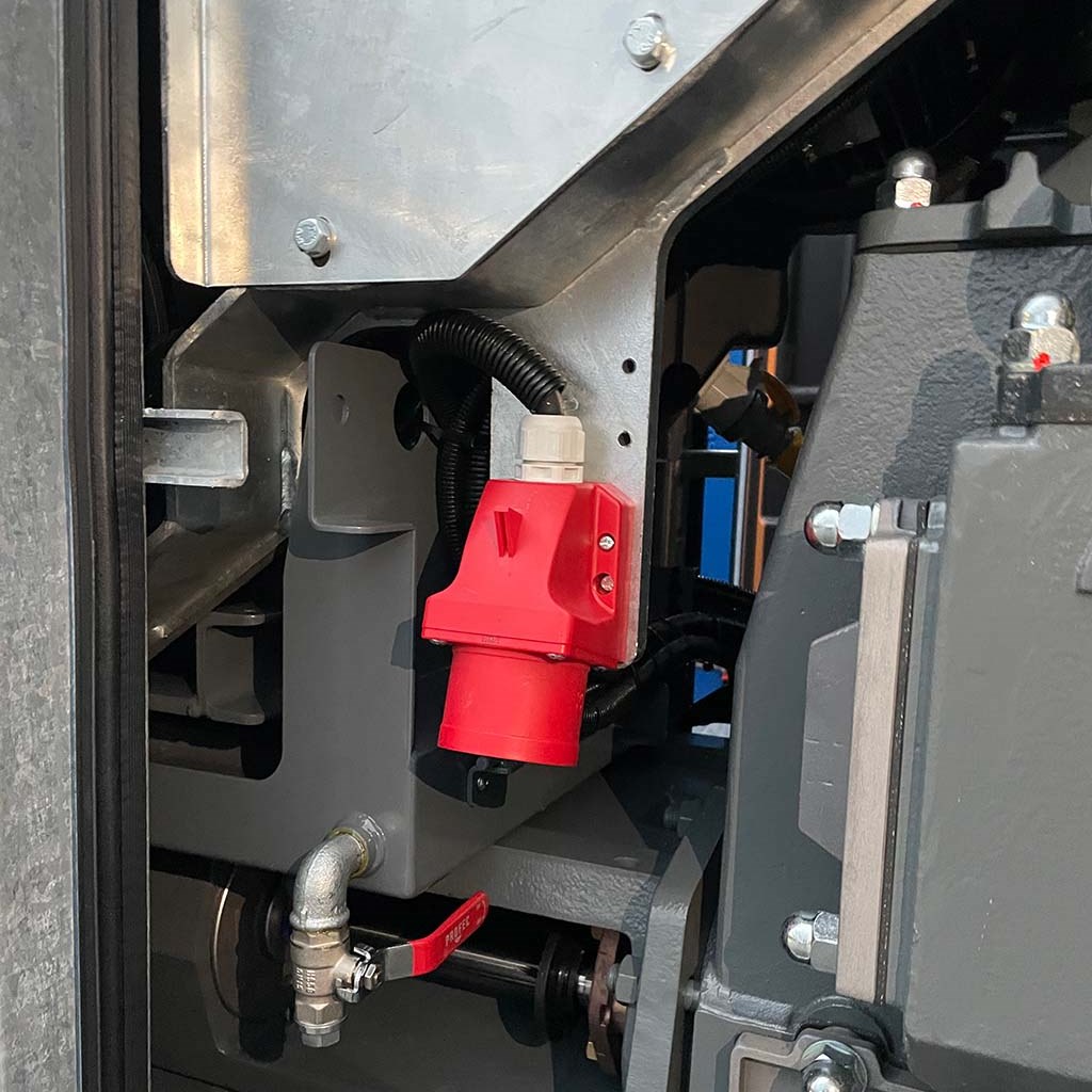 Automatic changeover switch